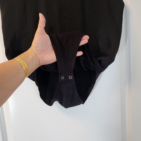 A&F satin tank camisol bodysuit black - Picture 3 of 4